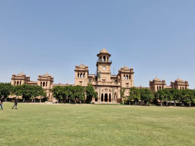 Peshawar tour - 1 Day