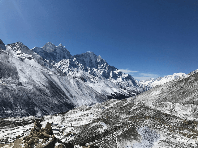Snow Lake Trek - Hisper La Trek